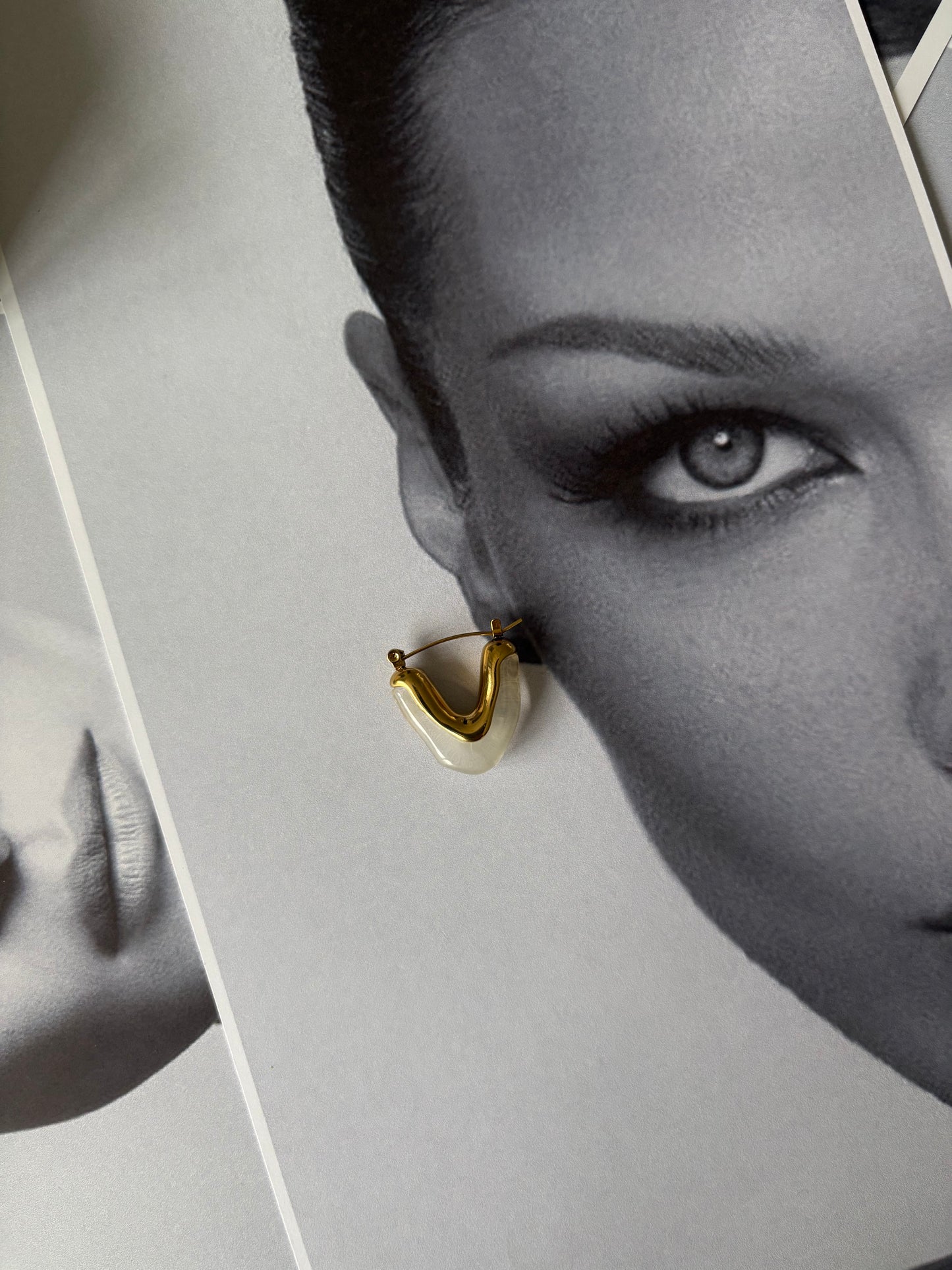 Aurora Resin Hoops